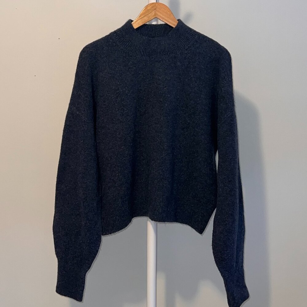 Navy Blue Cropped Mock Neck Sweater with Puff Sleeves